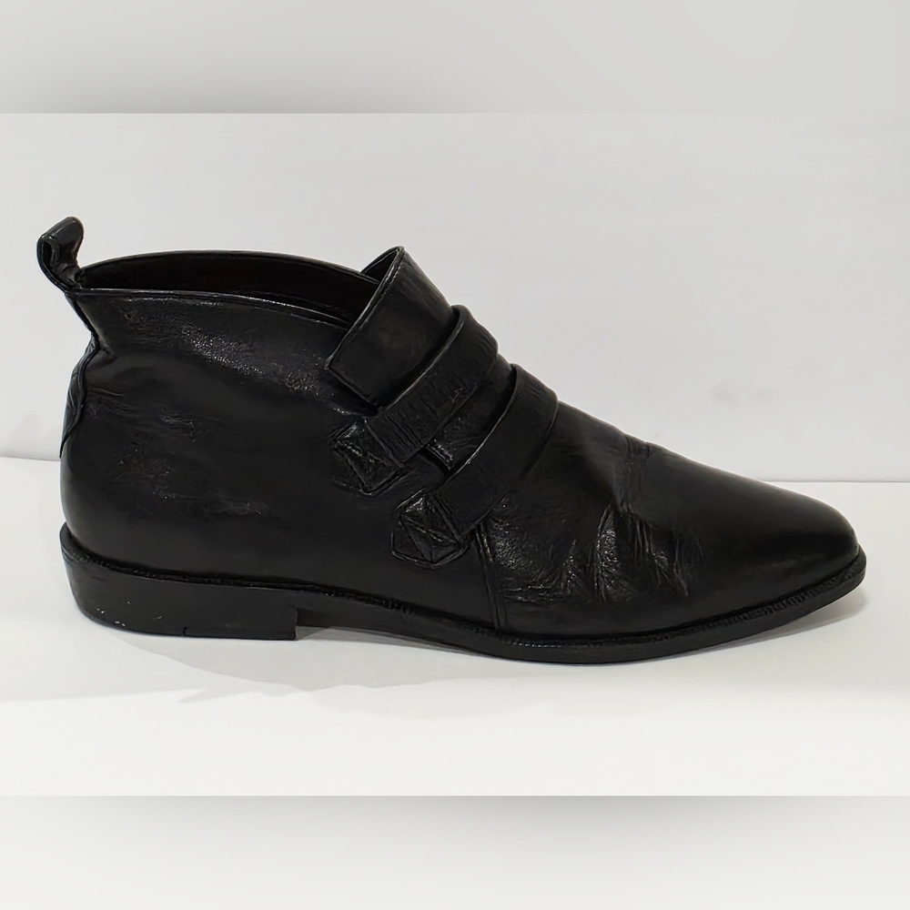 Enzo Angiolini BLACK LEATHER Ankle Boot Bootie Flat Pull-On Strap Vintage 6 Used